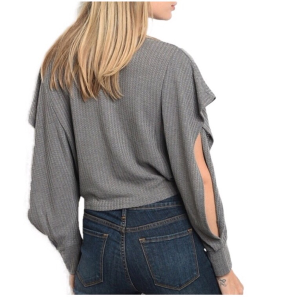 NWT Slit Sleeve Tie Front Top - Picture 3 of 3